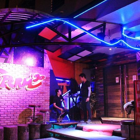 โรงแรมเรือนทิพย์ เชียงราย Ruean Tip Hotel Экстерьер фото