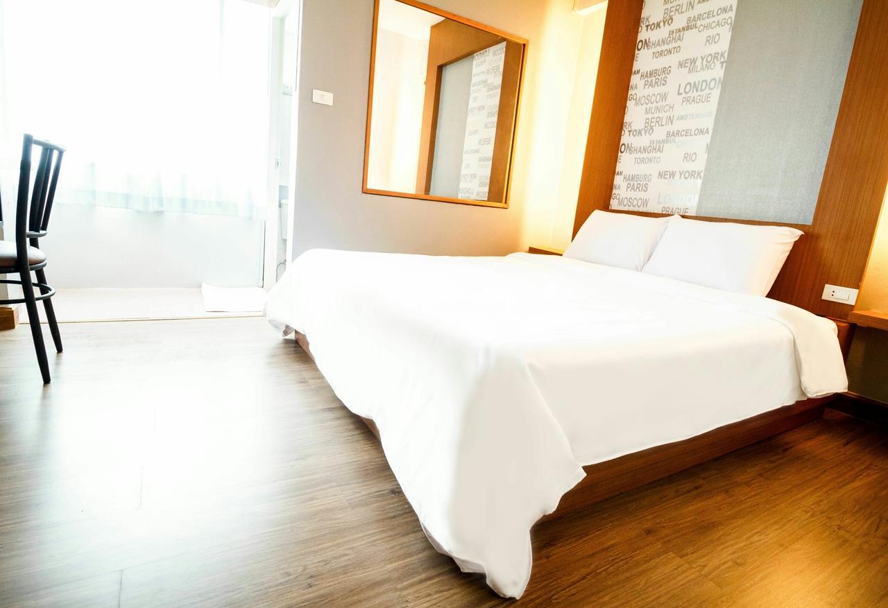 โรงแรมเรือนทิพย์ เชียงราย Ruean Tip Hotel Номер фото