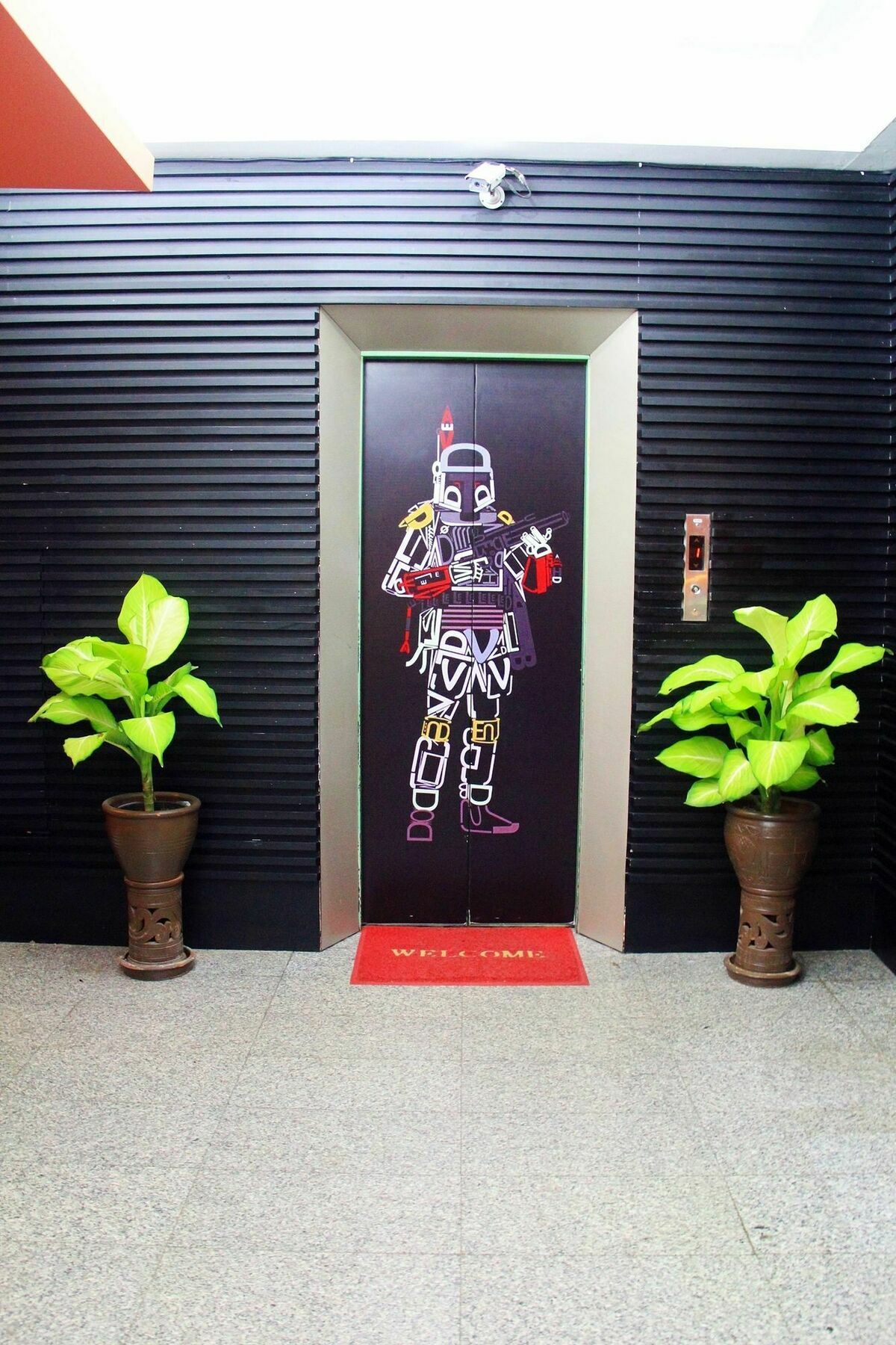 โรงแรมเรือนทิพย์ เชียงราย Ruean Tip Hotel Экстерьер фото