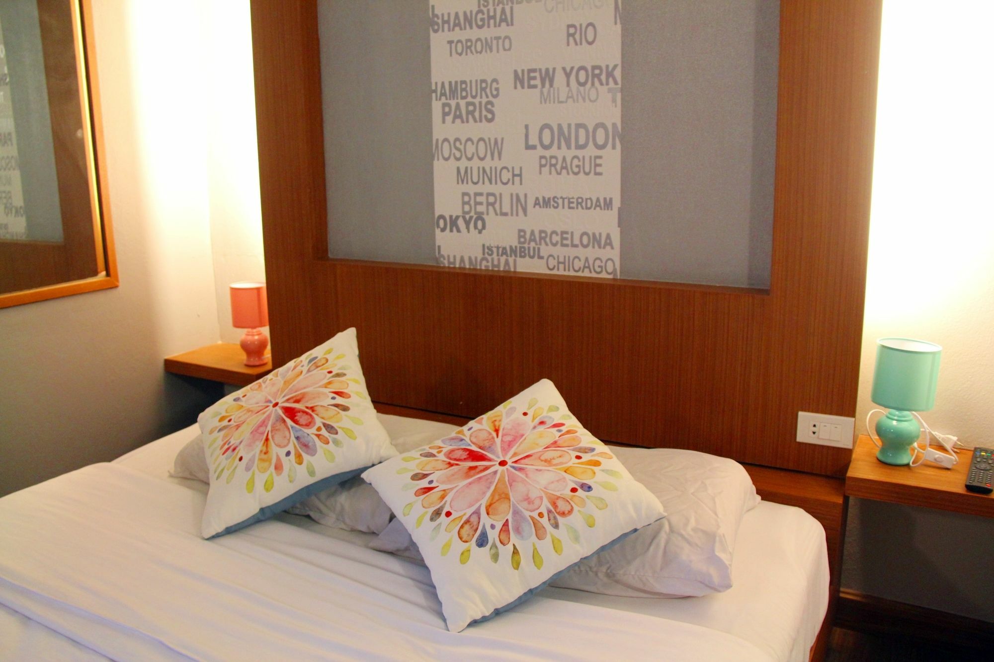 โรงแรมเรือนทิพย์ เชียงราย Ruean Tip Hotel Экстерьер фото